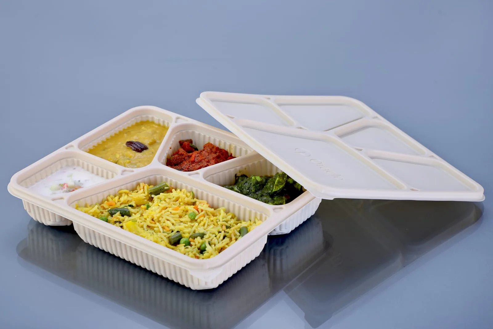 Eco Tray 5 Compartment Cornstarch Meal Box with Lid, codes 7045 and 7045L, holding pulao, dal and vegetables