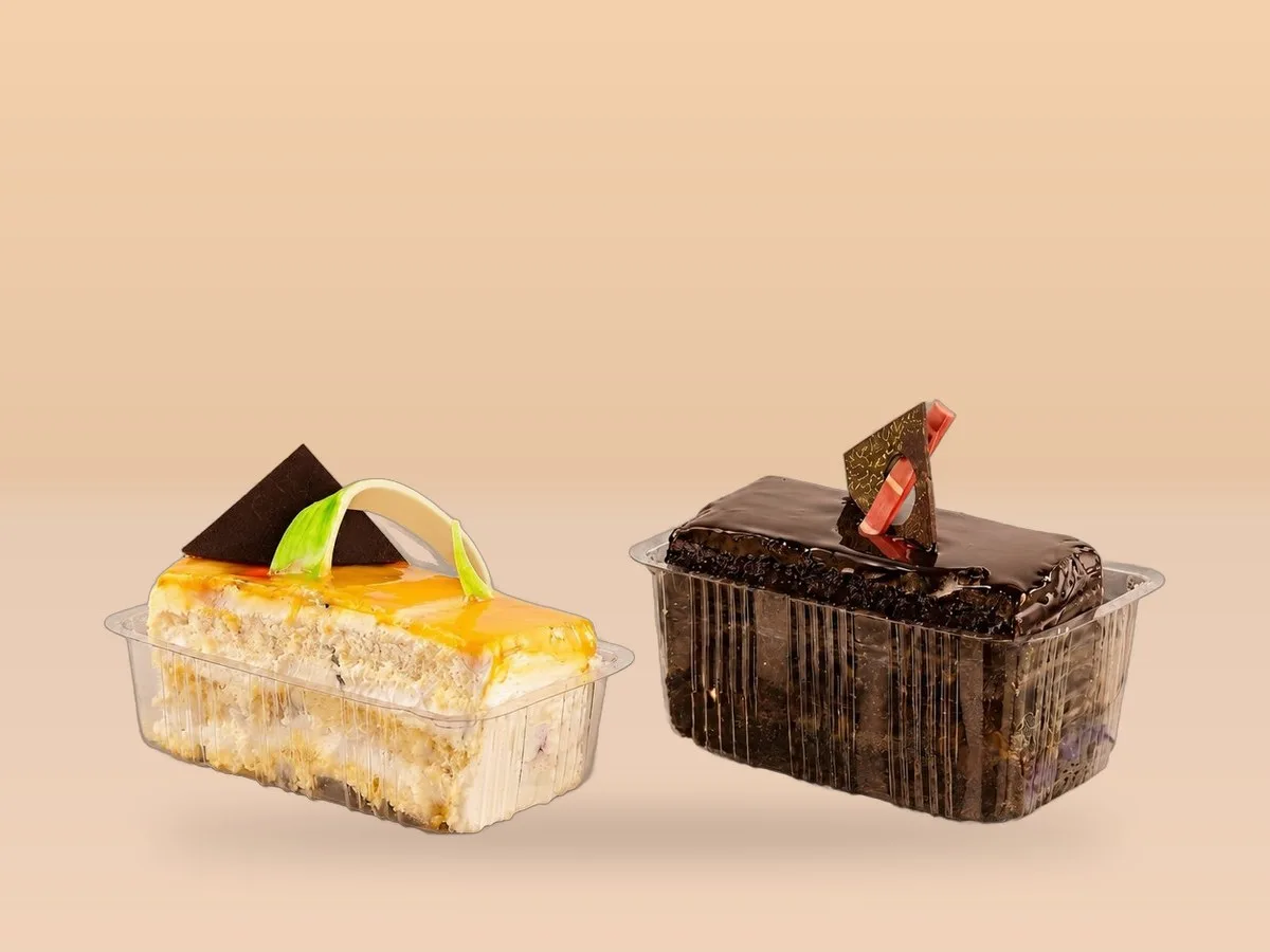 Oracle Group PET pastry containers 1541 and 1542 with pastries